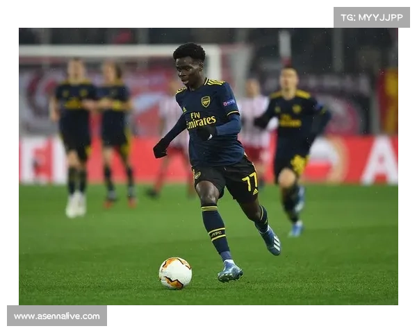 BFX高地决策失误，JackeyLove直播中直言难以置信